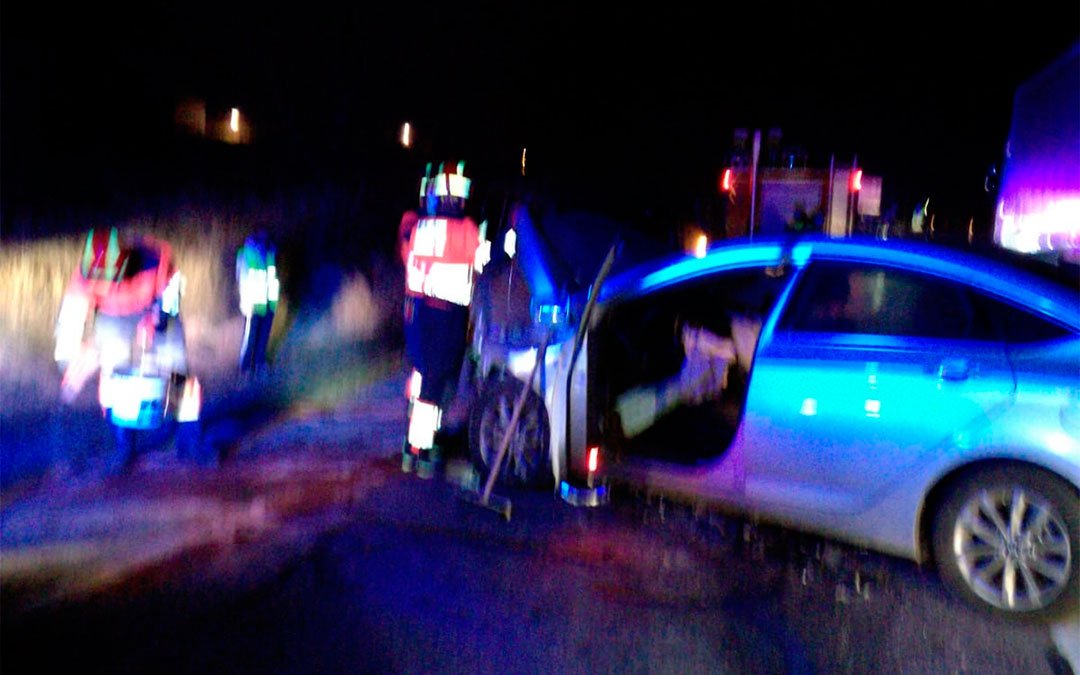 Accidente en el polígono Las Horcas de Alcañiz./ Bomberos DPT