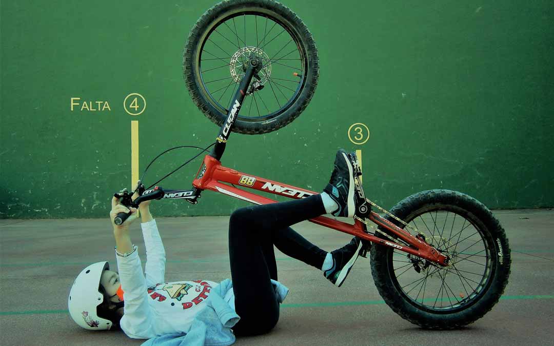 Nuria Gimeno es la protagonista de la fotografía 'Dale la vuelta a la Tortilla'.