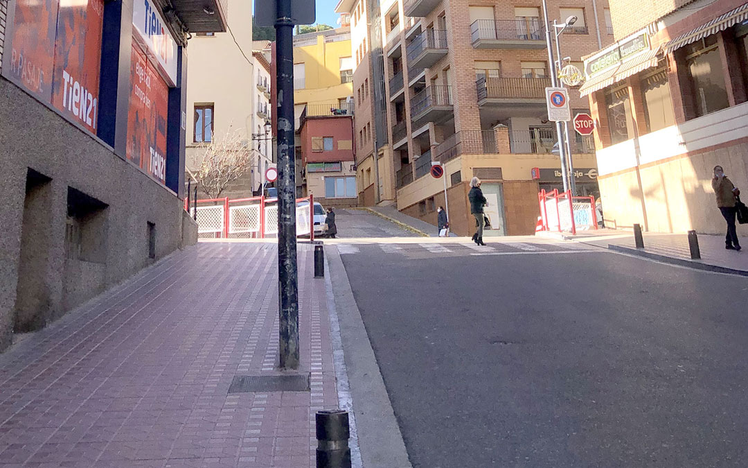 Una de las calles en las que se han instalado las luces Led es Belmonte de San José / Ayto. Alcañiz