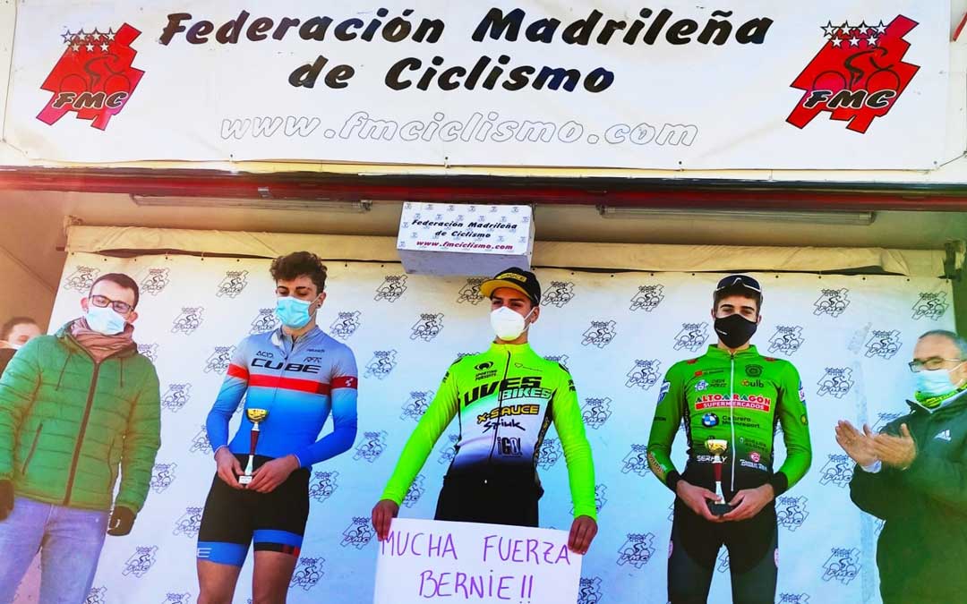 Javier Zaera en el tercer cajón del podio. Foto: C.C.O.