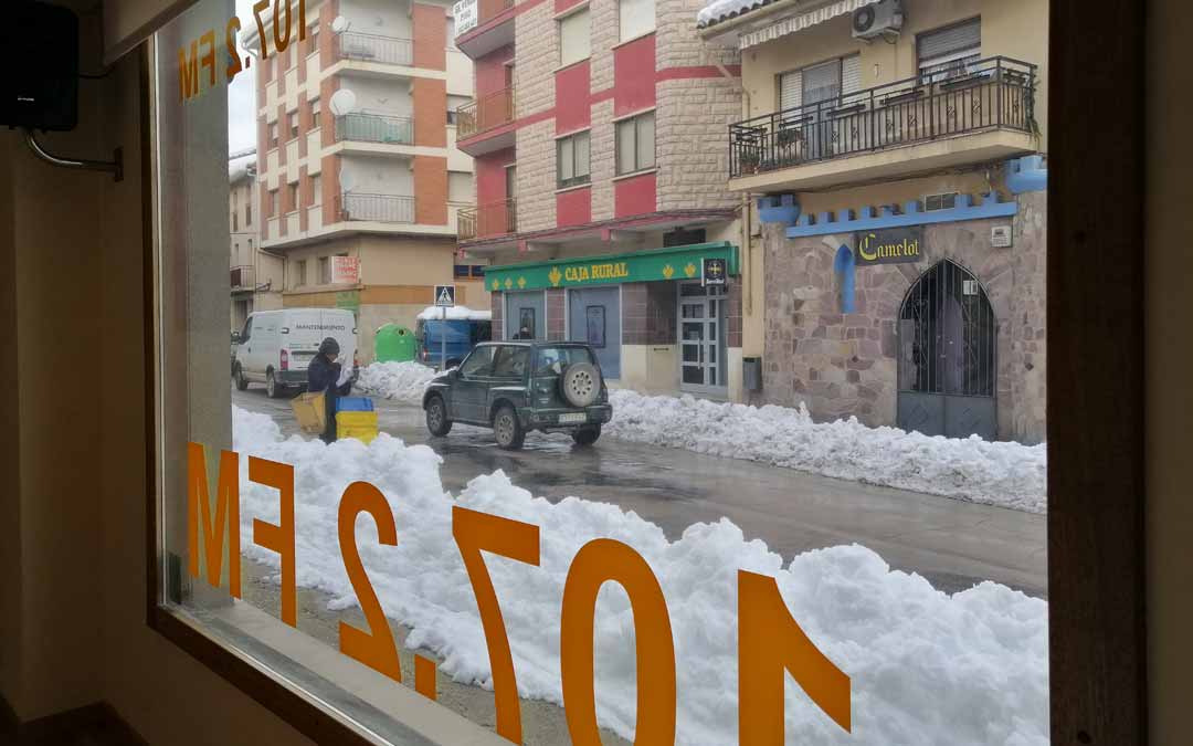 Matarraña Radio durante la nevada provocada por Filomena.