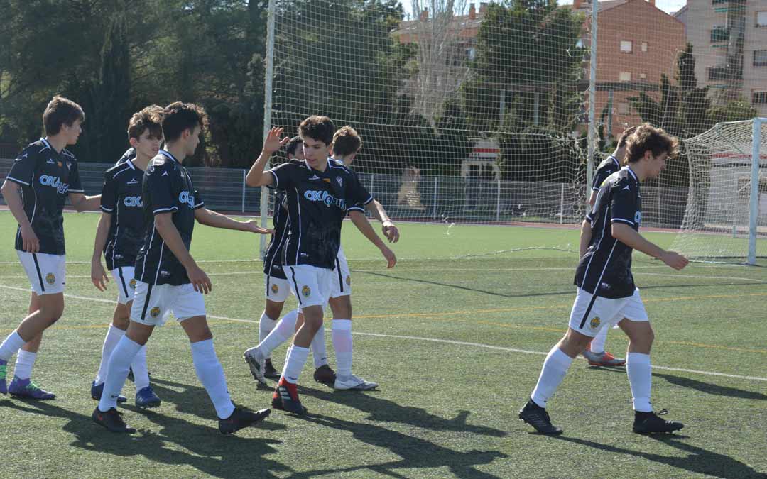 Alcañiz CF celebrando uno de los goles este domingo./I.M.