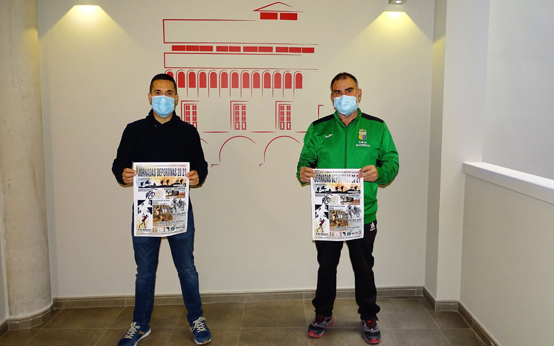 Concejal y técnico de deportes del Ayuntamiento de Alcorisa, Carlos Yeguas y Alejandro Berenguer. Foto: Ayto. Alcorisa