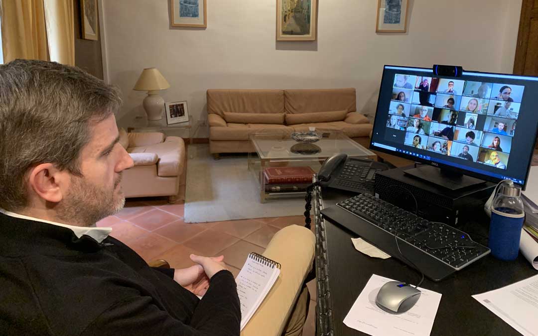 Urquizu en la reunión del Consejo Escolar de Alcañiz de este viernes / Ayto. Alcañiz