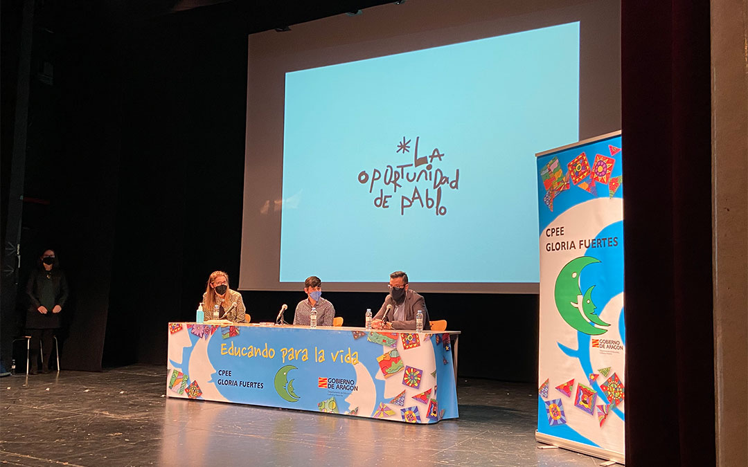 Presentación del corto 'La oportunidad de Pablo' en el CPEE Gloria Fuertes./ A. Martín