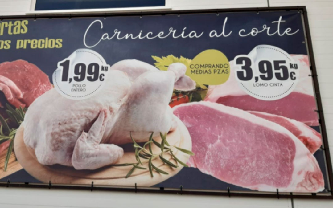 Oferta de un kilo de pollo a 1,99 euros./ COAG