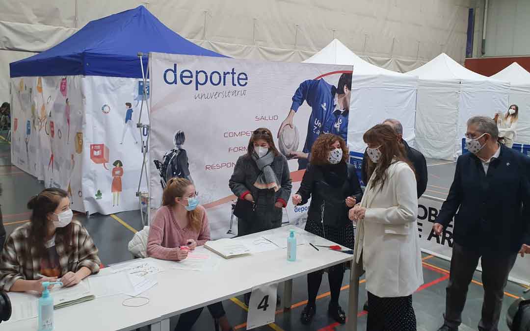 Repollés este lunes durante la jornada de vacunación. / DGA