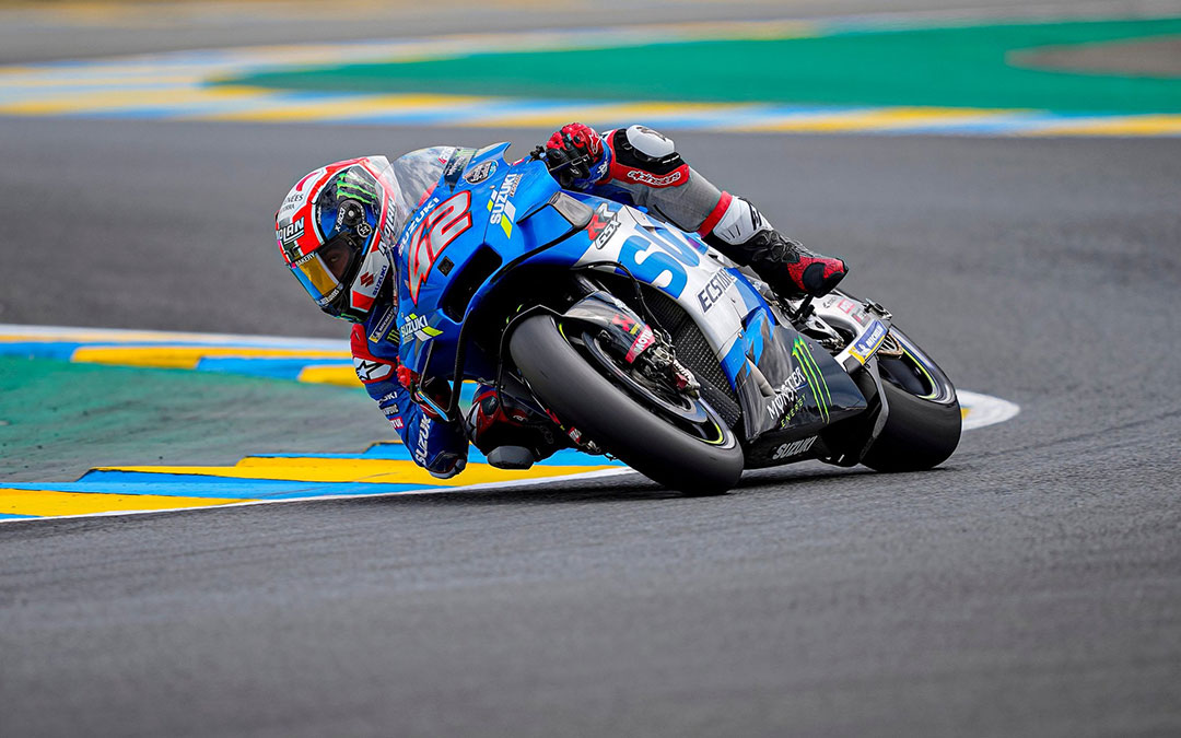 Álex Rins corriendo en el circuito de Le Mans. / SUZUKI TEAM