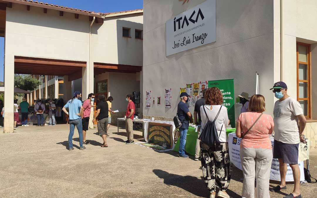 El encuentro anual de la ECORED de Aragón ha contado también con un agromercado / Ayto. Andorra