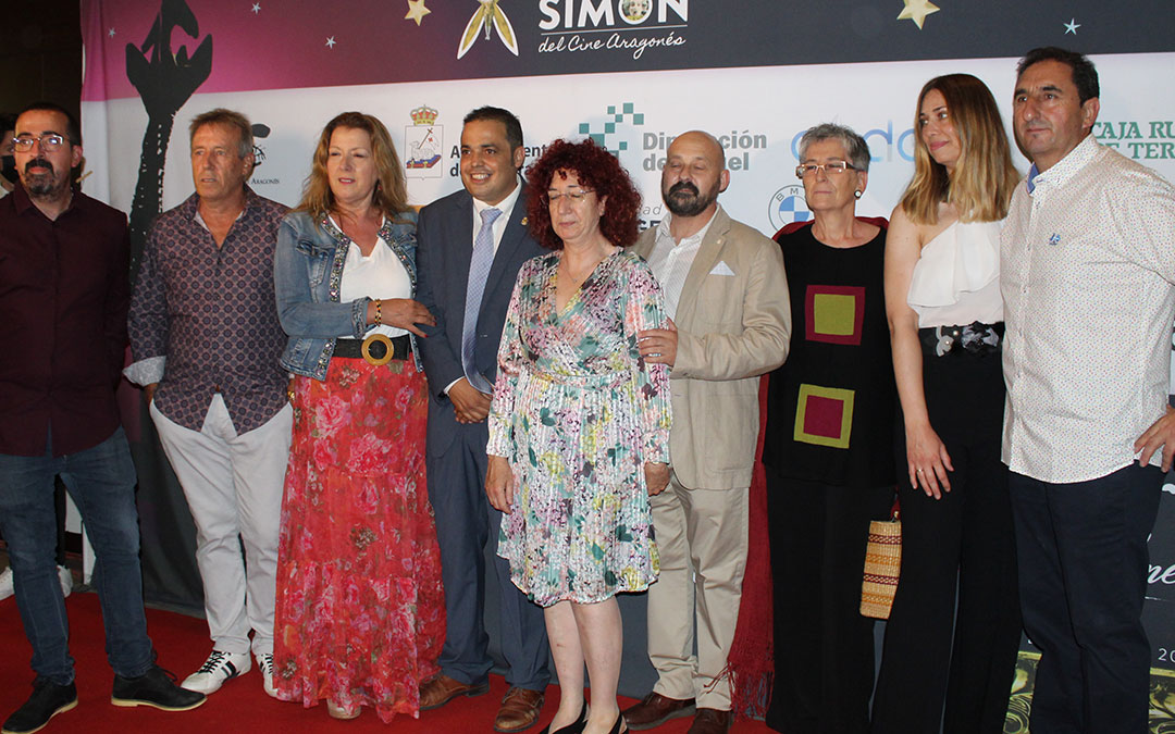 Parte de la corporación municipal pasó por la alfombra roja. / B. Severino