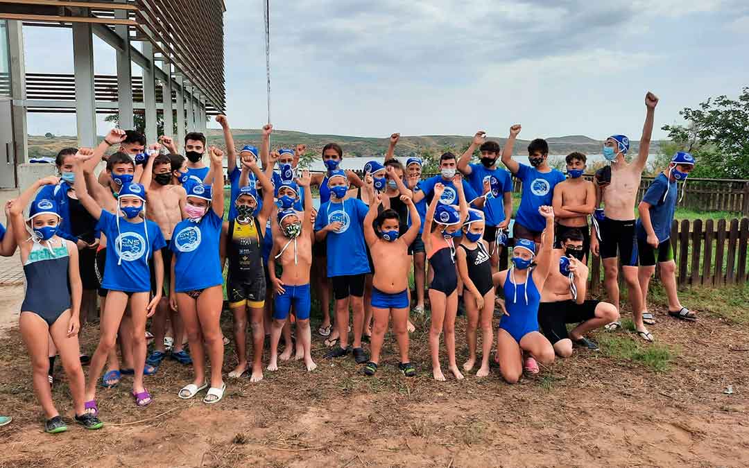 Los nadadores caspolinos que participaron en el campeonato/ Fuente: Diego Tobo