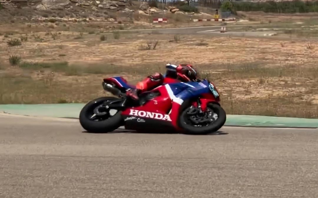 marc-marquez-moto-honda-cbr600rr-motorland-kartingjpg