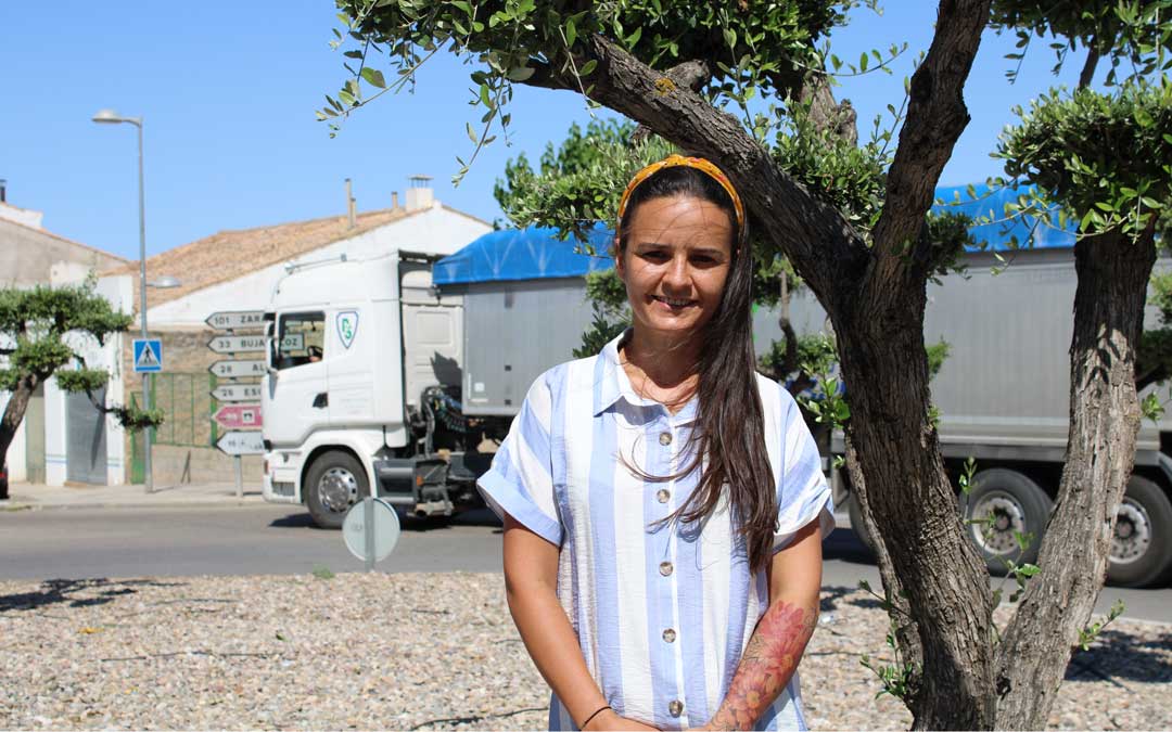 Rebeca Larrosa es la Presidenta de la Cofradía de San Crsitóbal de Caspe / Pilar Sariñena