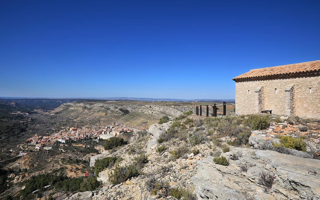 Mirador de la ermita de Santa Bárbara y Crivillén