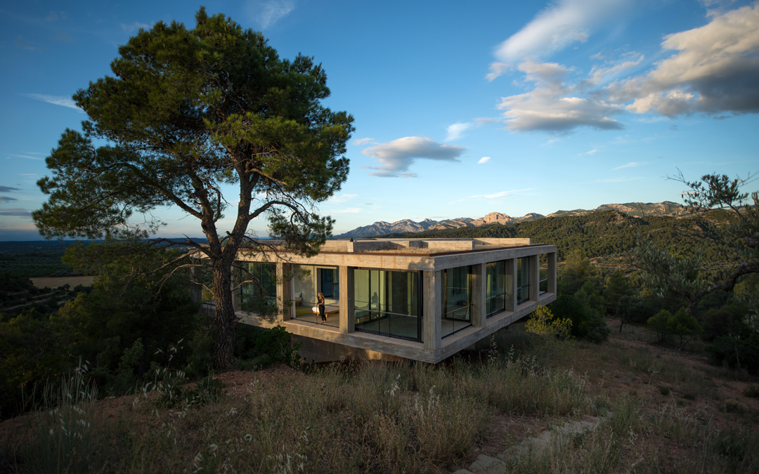 Exterior de la casa Solo Pezo Von Ellrichausen / Solo Houses