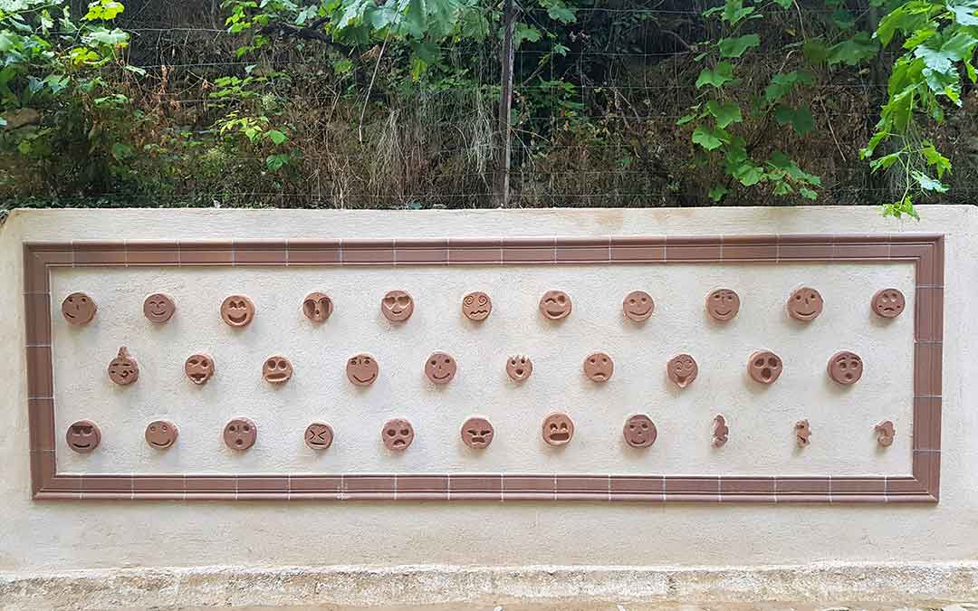Nueva escultura realizada por los alumnos./Manuel Galve