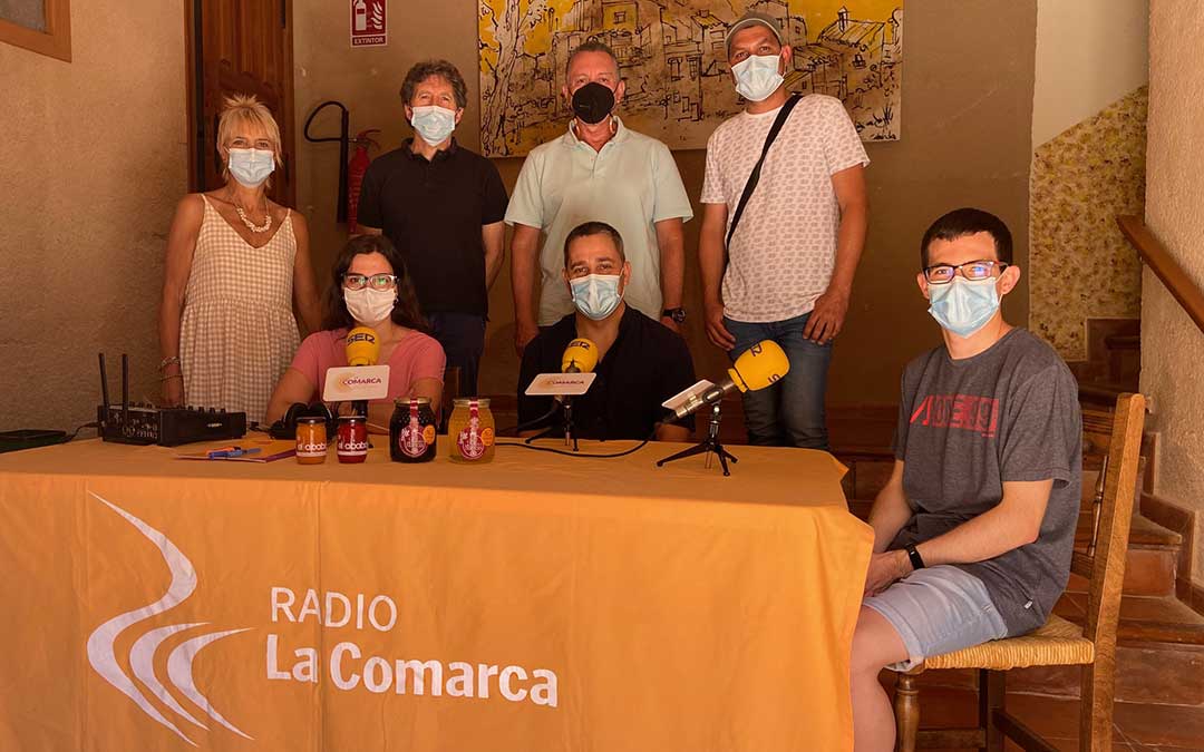 Invitados al programa especial emitido desde Foz Calanda./ L.C.