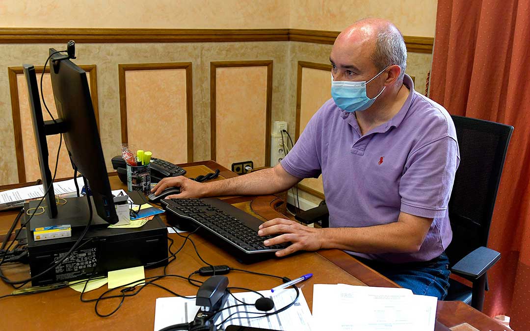 El alcalde en funciones del Ayuntamiento de Alcañiz, Javier Baigorri./ Ayto. de Alcañiz