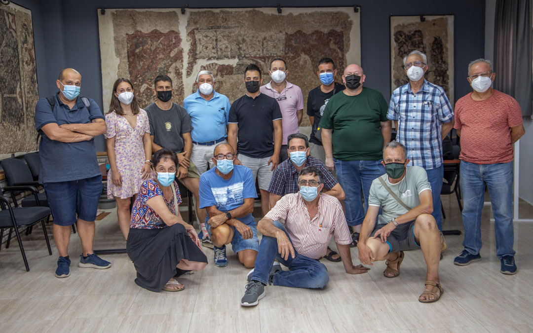 Jurado, organización y participantes, al final de la cita. / Pepe Ubalde