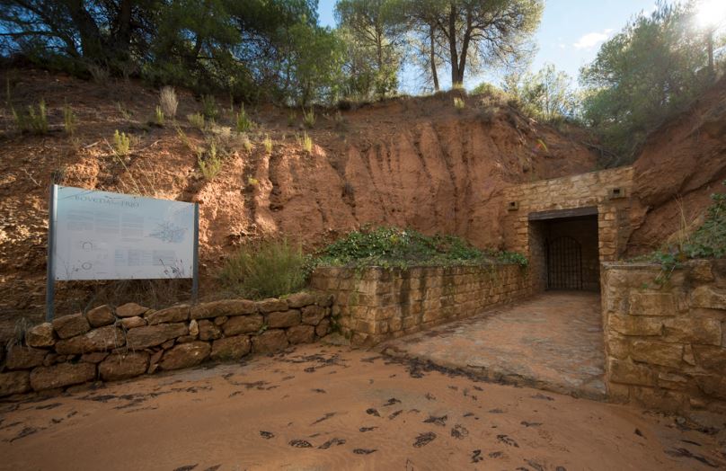 Nevera de La Cañada de Verich./ L.C.