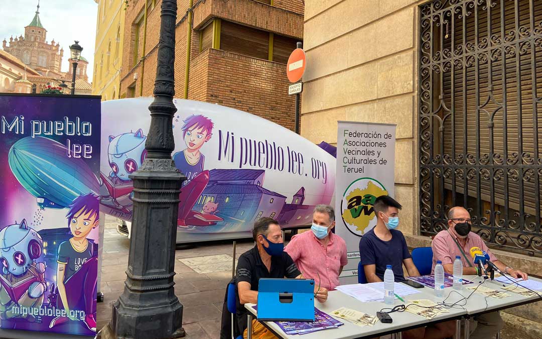Presentación del evento literario 'Siete grandes para siete pequeños' este jueves en Teruel / David López