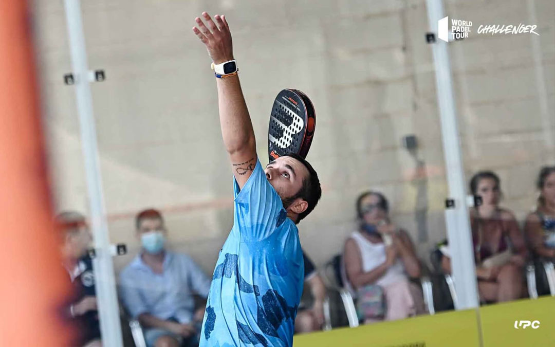 Sergio Esteban en el World Padel Tour Challenger./ Germán Pozo