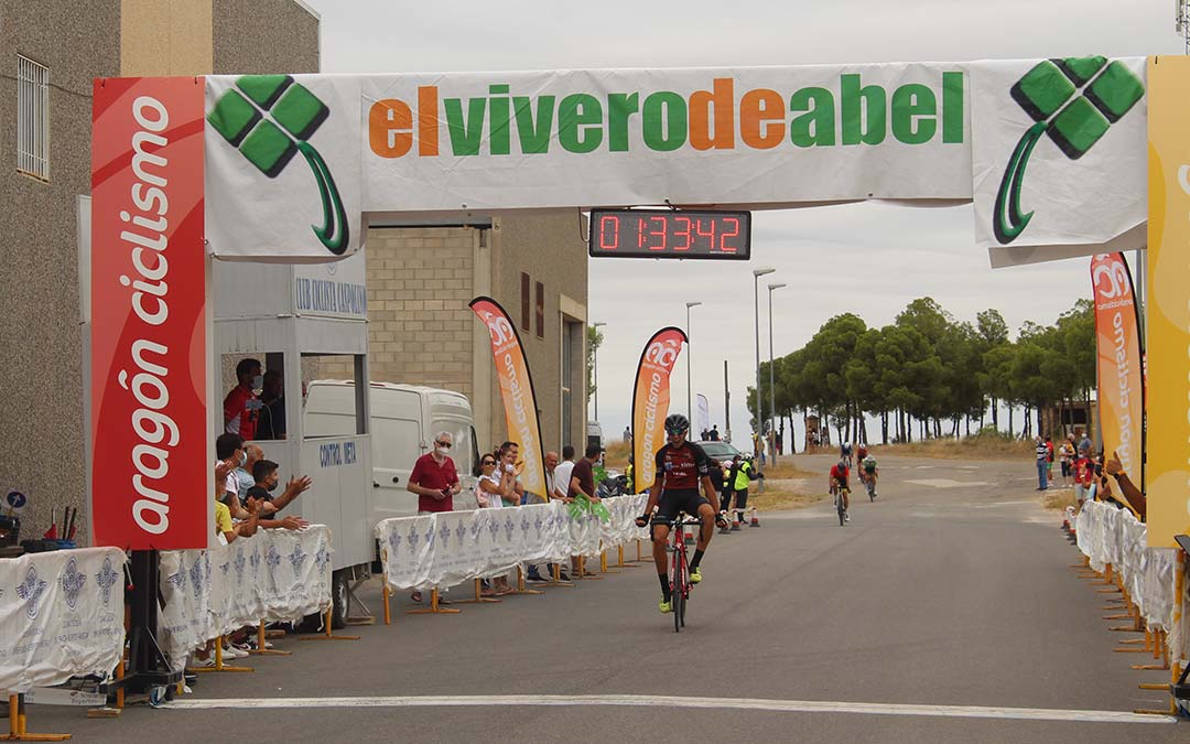 Héctor Álvarez (Grupo Sime- Level) fue el vencedor de la etapa reina de la carrera / Eduard Peralta