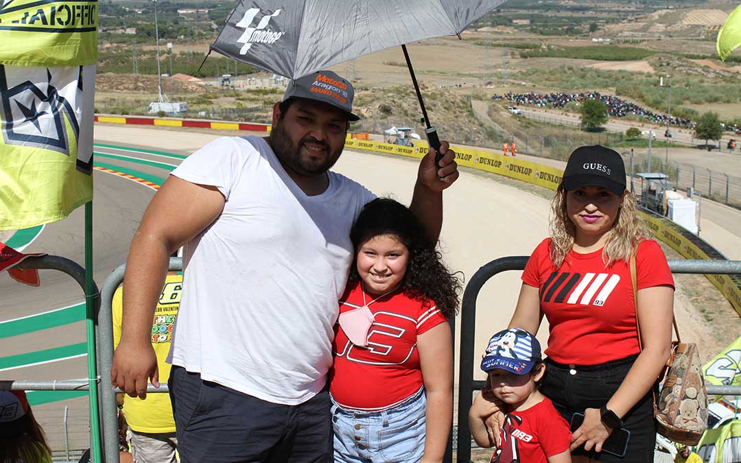 Los hijos de Alberto han pisado por primera vez el circuito alcañizano. /Laura Martínez