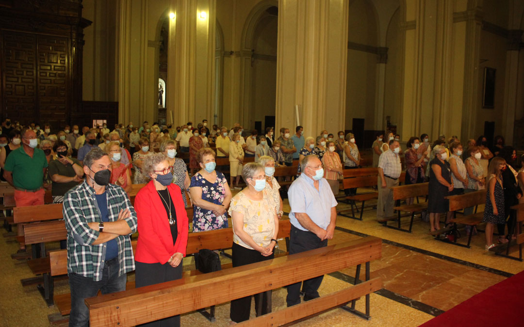 La misa por la patrona se trasladó del santuario de Pueyos a Santa María. / L. Castel
