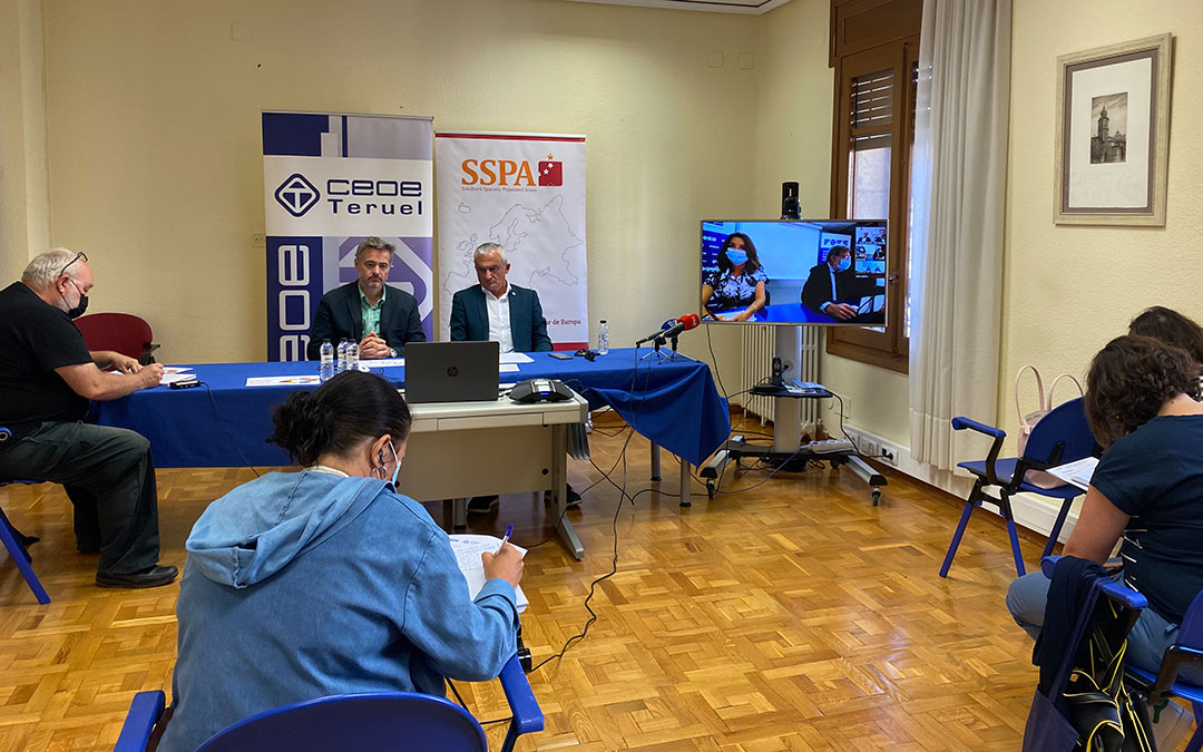 Rueda de prensa de CEOE Teruel con motivo del aniversario./ CEOE Teruel