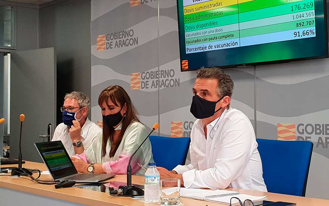 Rueda de prensa para explicar las últimas novedades sobre la normativa covid / DGA