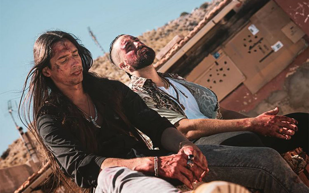 El artista alcañizano Antonio Clavería y el artista multidisciplinar Carlos Salado forman ‘Uña y Carne’, grupo que acaba de publicar primer álbum, 'Lo que el tiempo no sabe borrar' / Instagram @unaycarnemusic
