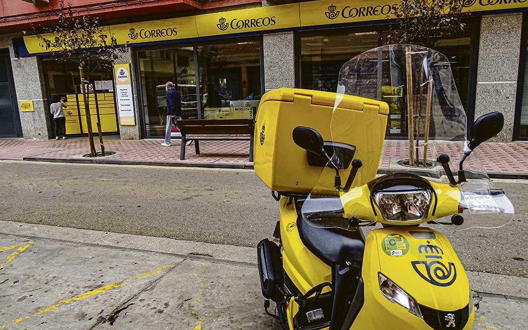 Oficina de Correos de Alcañiz. / L. Martínez