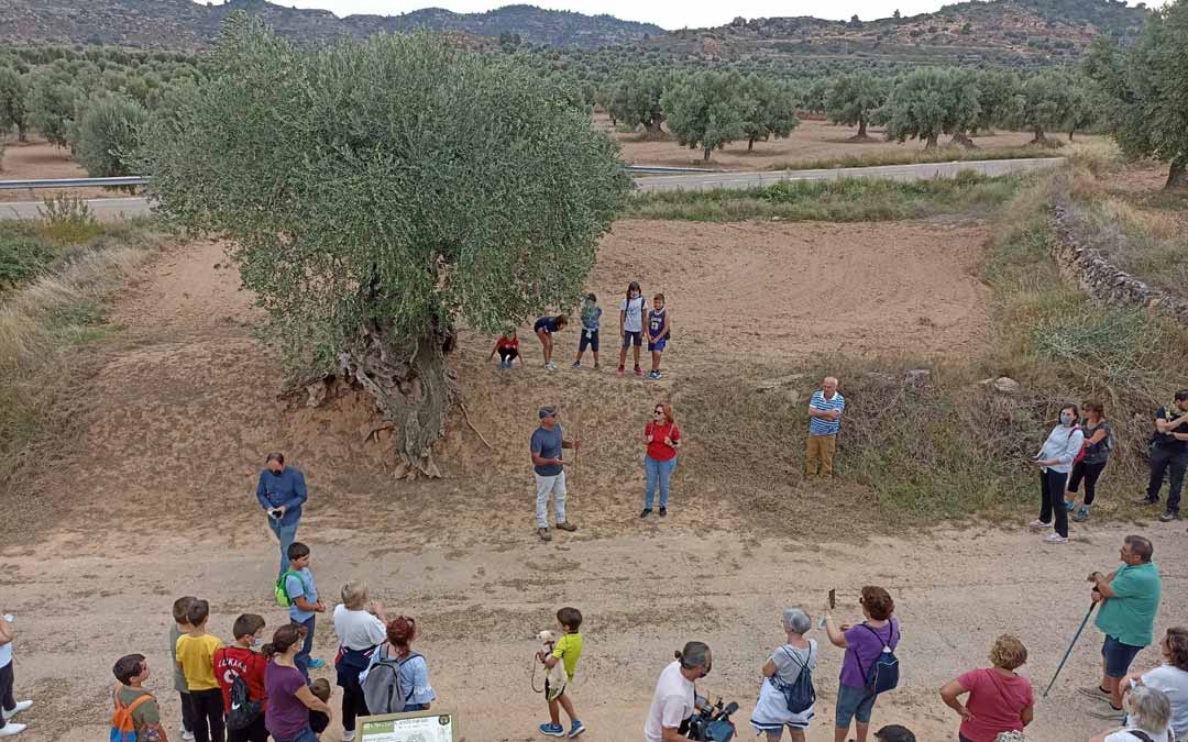 El consistorio presentó las nuevas rutas en un acto que tuvo lugar el domingo. L.C.