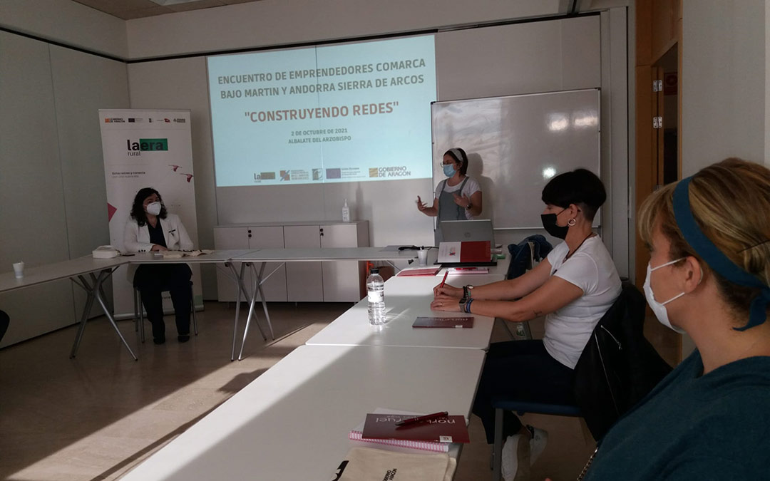 Los emprendedores han asistido este sábado en una jornada conjunta en Albalate del Arzobispo./Eva. Pérez.
