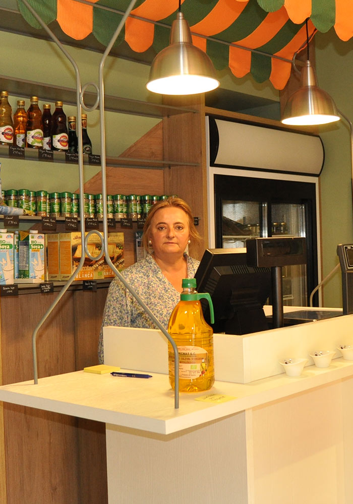 Tere Jove Agricultora de Valdeltormo