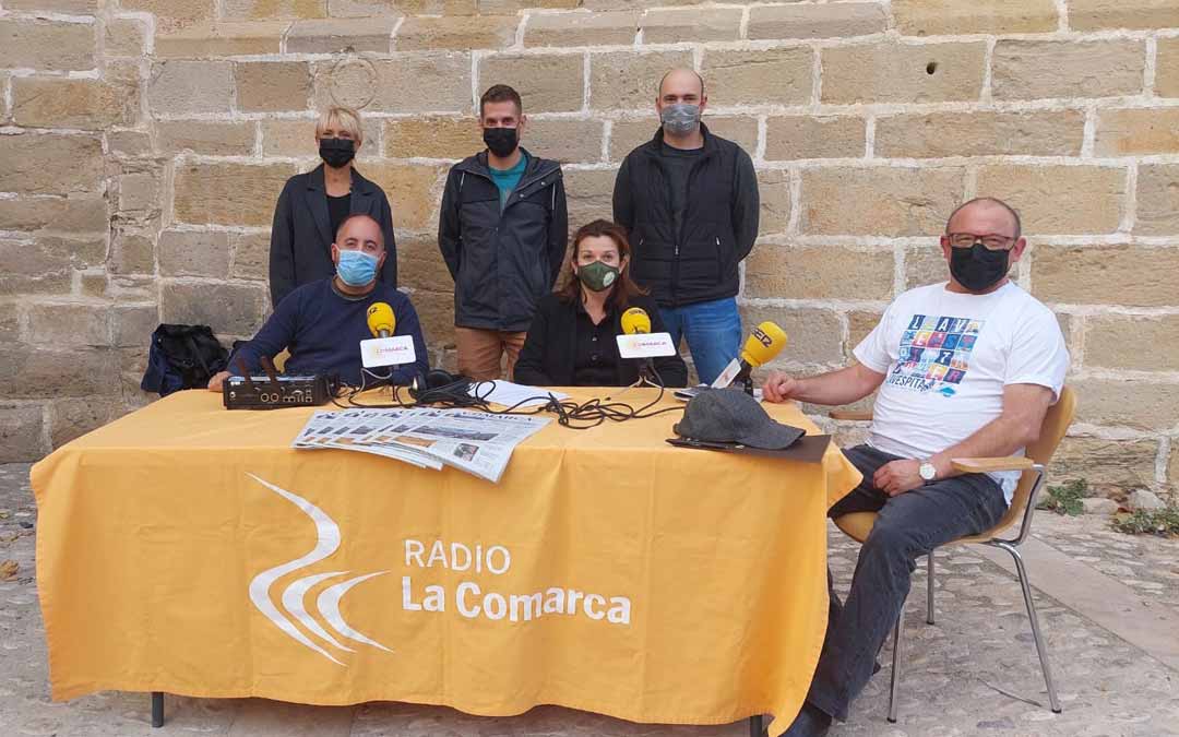 Especial sobre restauración en el Matarraña emitido desde la plaza de la Iglesia de Valderrobres. J.L.