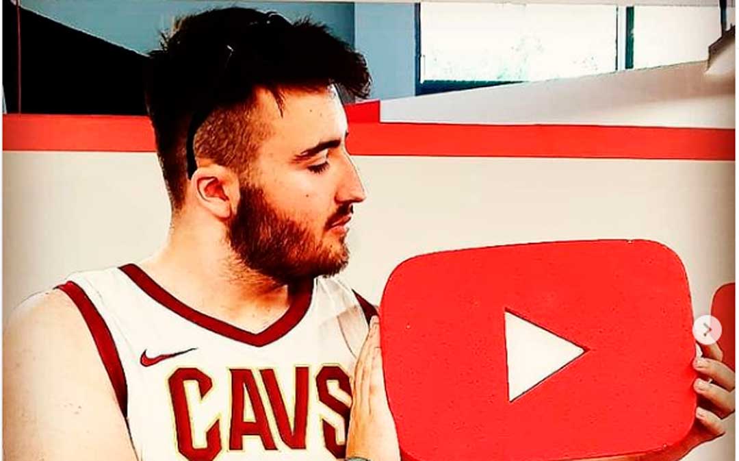 Luis Guía, alías Leónpicarón, acumula 3,7 millones de suscriptores en su canal de Youtube. / LeónPicarón