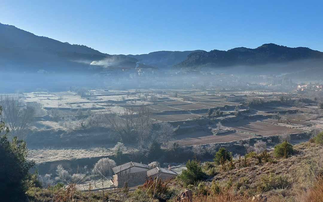 Buena parte de los municipios del Bajo Aragón Histórico han amanecido con temperaturas bajo cero. En la imagen, Beceite. J.L.