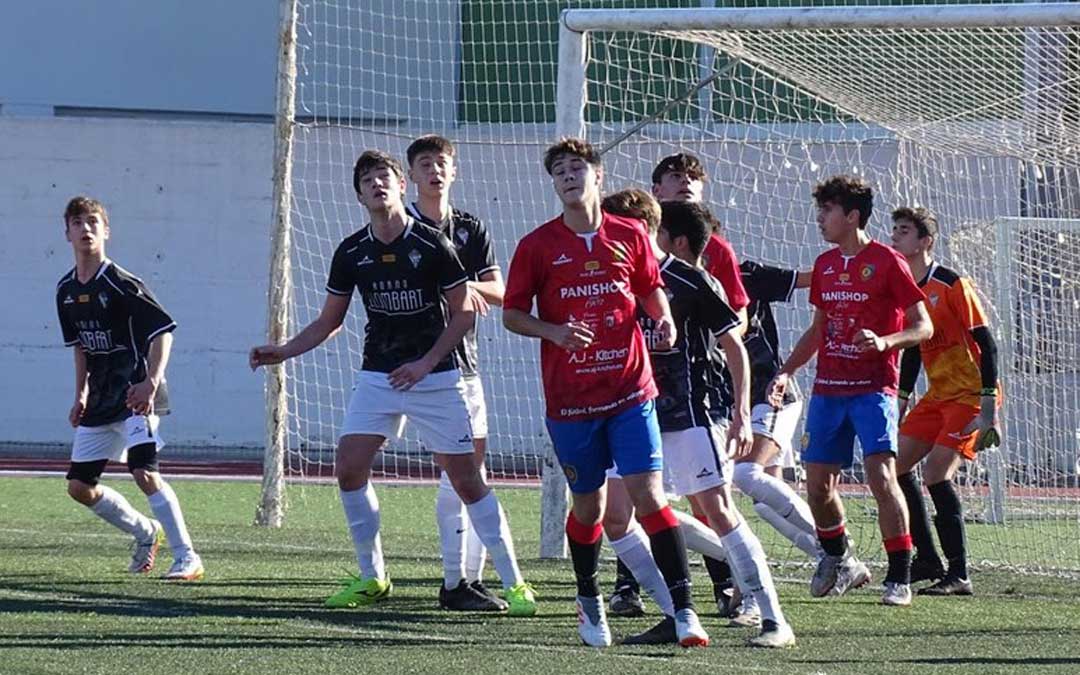 Alcañiz y Montecarlo jugarán de nuevo en el Santa María pero a puerta cerrada. Foto. Facebook Alcañiz C.F.