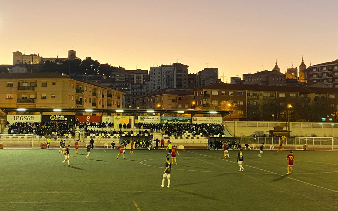 Encuentro entre el Alcañiz Nacional Juvenil y el Real Zaragoza./ Alicia Martín
