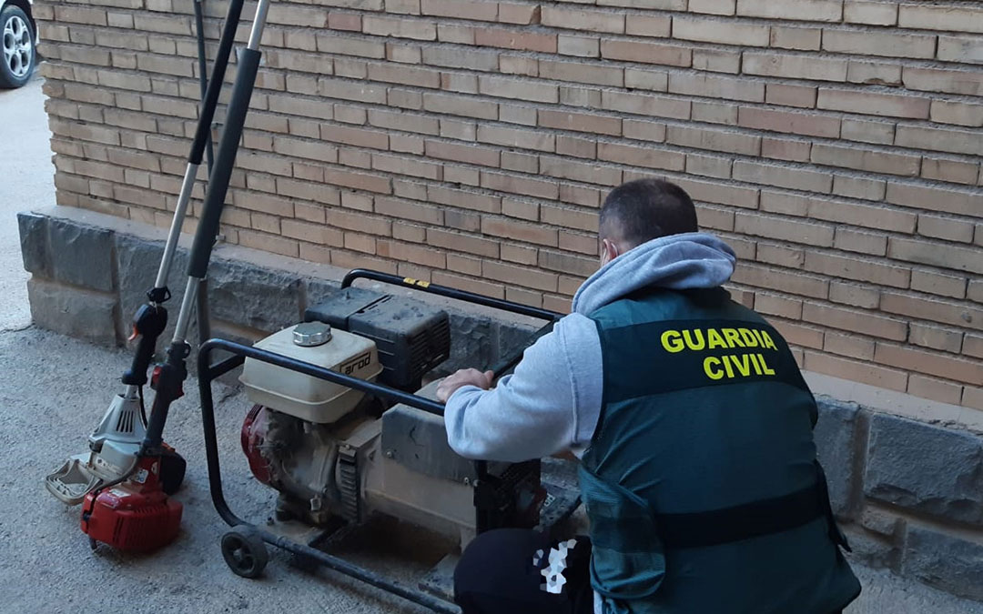 La maquinaría recuperada por la Guardia Civil fue devuelta a sus propietarios./ Guardia Civil de Teruel