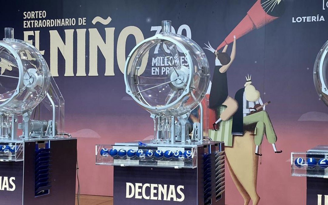 Bombos de la Lotería de El Niño 2022./ EP
