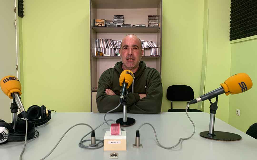 Rafa Guardia, concejal de Medio Ambiente en Caspe, en Radio Caspe / Eduard Peralta
