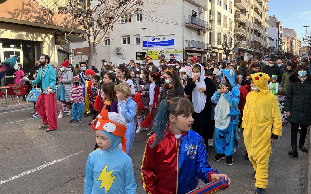 Los más pequeños de la casa sacaron sus disfraces tras dos años sin celebrar Carnaval./Laura Alejos