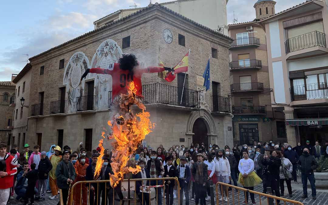 Como es tradición, Don Carnal se consumió en llamas./Laura Alejos