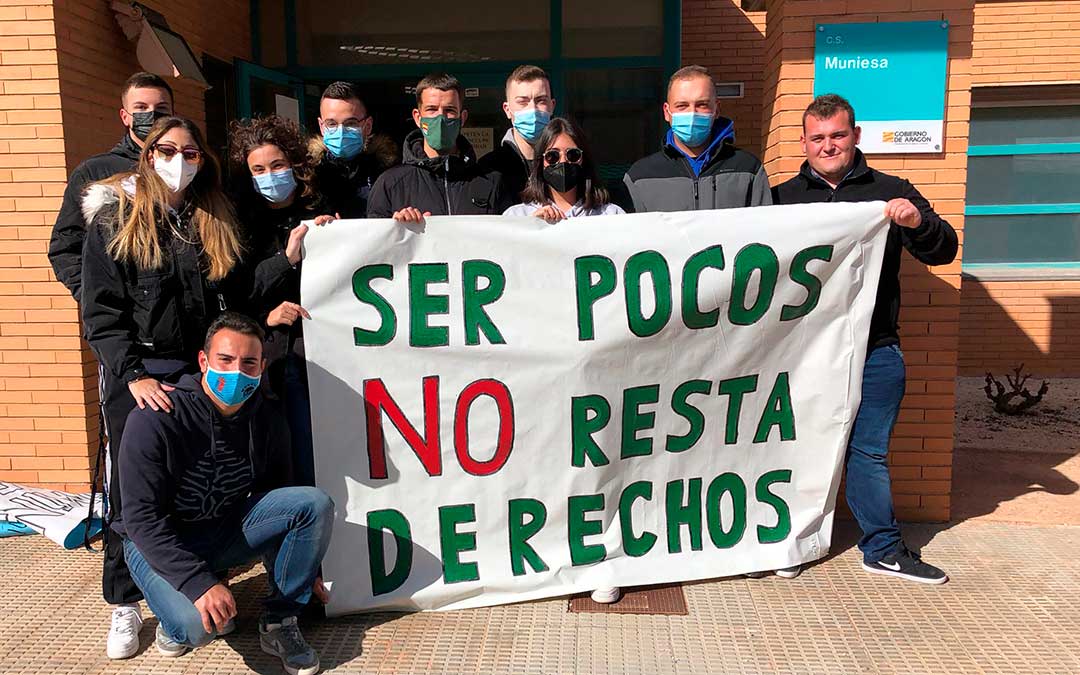 Importante presencia de jóvenes en defensa de la sanidad rural / Raúl Blasco