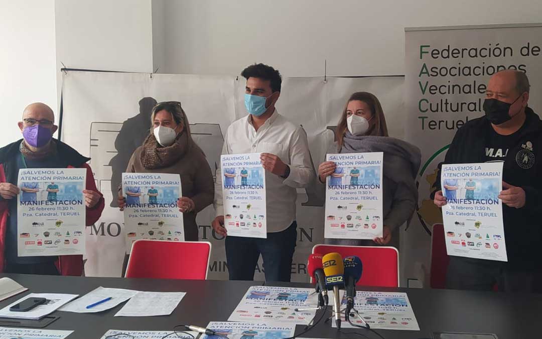 Los participantes en la rueda de prensa que se ha celebrado en Teruel. Foto. M.C.H.