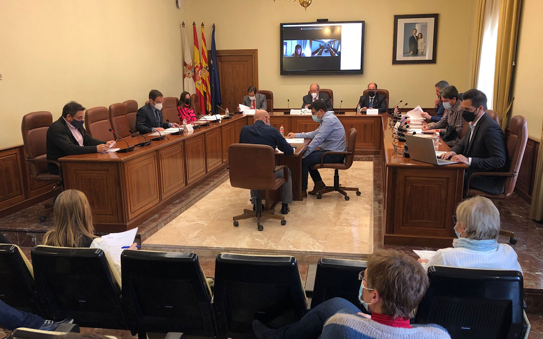 Sesión de pleno ordinario de la Diputación de Teruel de febrero. / DPT