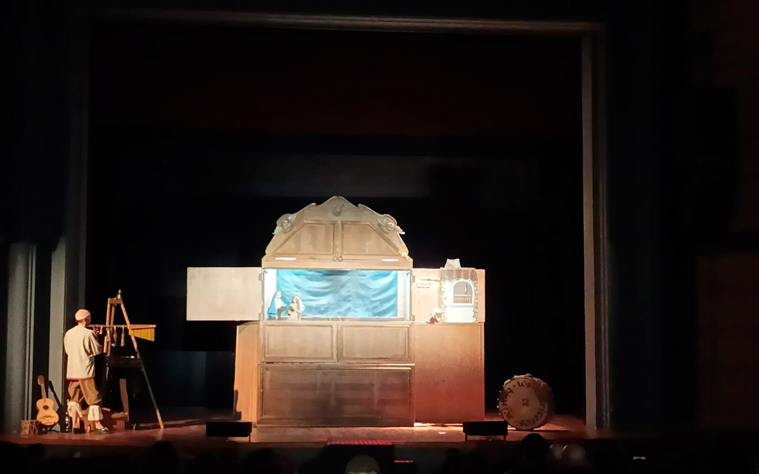 Los titiriteros de Binéfar en el Teatro-Cine Goya de Caspe / Ayto Caspe